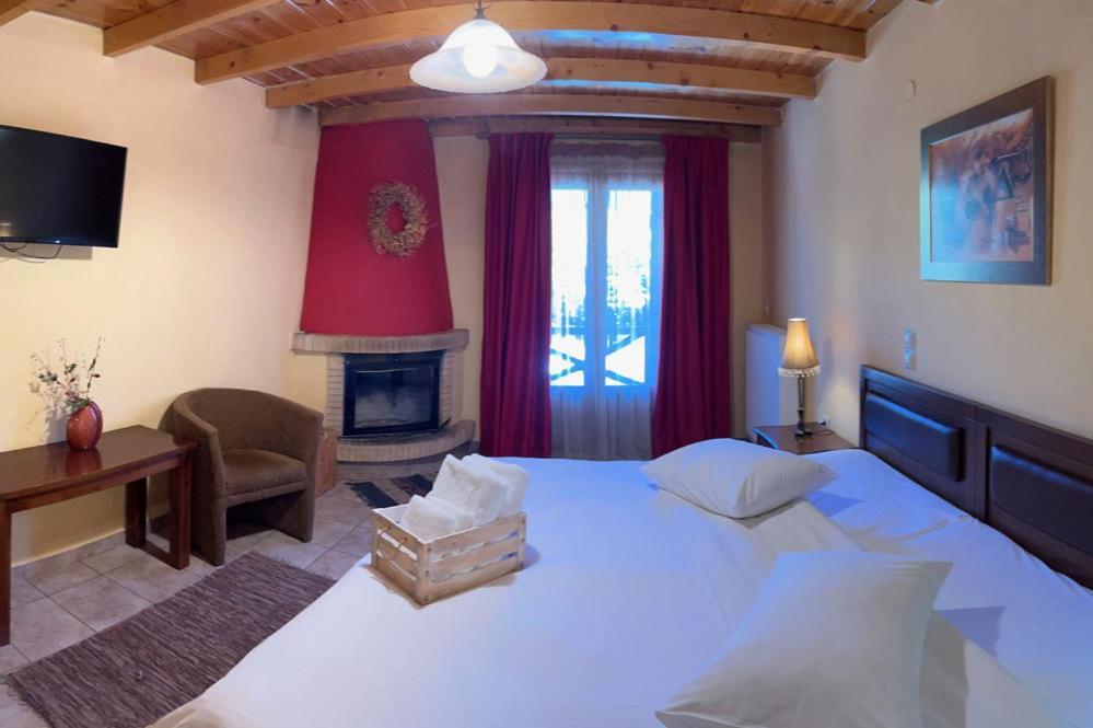 Guesthouse Teloni Vytina Esterno foto