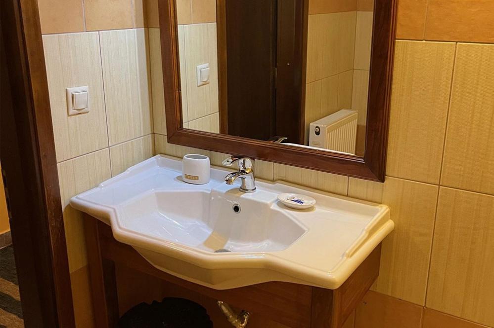 Guesthouse Teloni Vytina Esterno foto