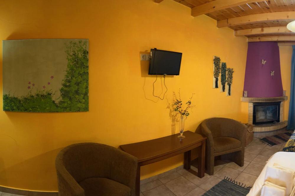 Guesthouse Teloni Vytina Esterno foto