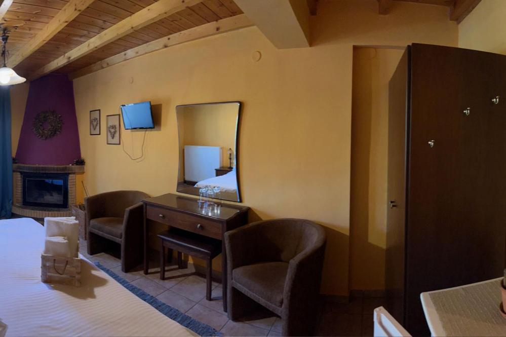 Guesthouse Teloni Vytina Esterno foto
